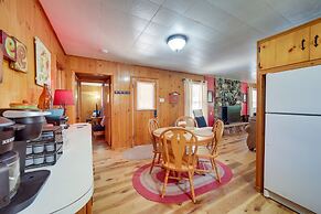 Payson Vacation Rental Cabin w/ Grill + Fire Pit!