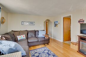 North Wildwood Vacation Rental: Walk to Beach!