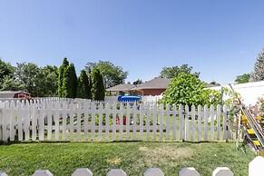 Cozy American Fork Retreat w/ Electric Fireplace