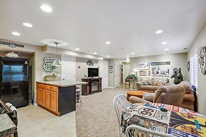 Cozy American Fork Retreat w/ Electric Fireplace