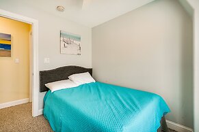 North Wildwood Townhome < 1/2 Mi to Beach!