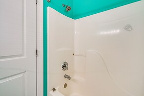 North Wildwood Townhome < 1/2 Mi to Beach!