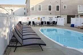 North Wildwood Townhome < 1/2 Mi to Beach!