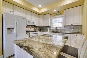 North Wildwood Townhome < 1/2 Mi to Beach!