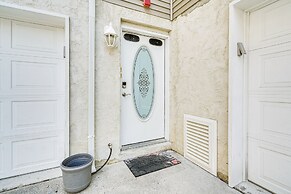 North Wildwood Townhome < 1/2 Mi to Beach!