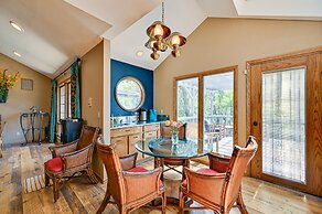 Hot Tub + Games: Spacious Golf Retreat in Payson