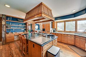 Hot Tub + Games: Spacious Golf Retreat in Payson