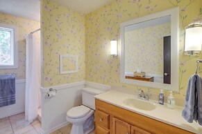 Waterfront Smith Mountain Lake Home w/ Dock!