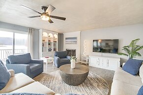 Waterfront Smith Mountain Lake Home w/ Dock!