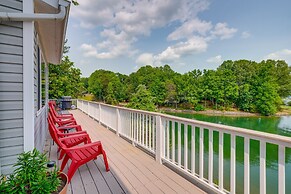 Waterfront Smith Mountain Lake Home w/ Dock!