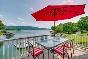 Waterfront Smith Mountain Lake Home w/ Dock!