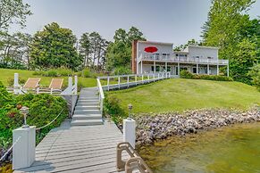 Waterfront Smith Mountain Lake Home w/ Dock!