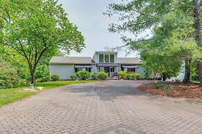 Waterfront Smith Mountain Lake Home w/ Dock!