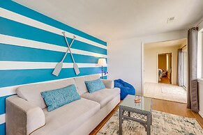 Waterfront Smith Mountain Lake Home w/ Dock!