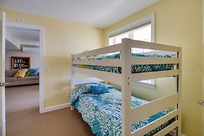 Smith Mountain Lake Getaway w/ Private Dock!