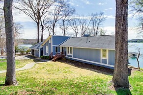 Smith Mountain Lake Getaway w/ Private Dock!