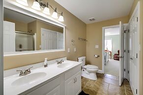 Smith Mountain Lake Getaway w/ Private Dock!