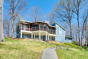 Smith Mountain Lake Getaway w/ Private Dock!