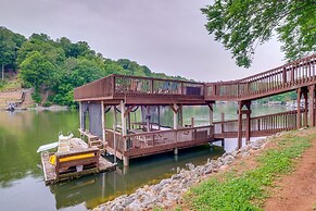 Smith Mountain Lake House w/ 2-story Boat Dock!