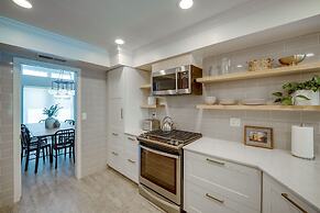 Bakersfield Oasis: Private Pool, Hot Tub & Patio!