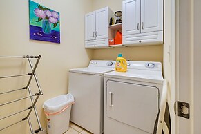 Charming Wilmington Home w/ Patio ~ 7 Mi to Beach!