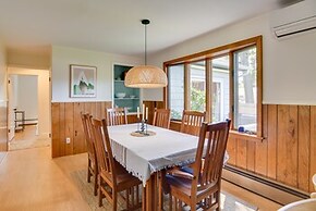 Home in Narragansett w/ Beach Access!