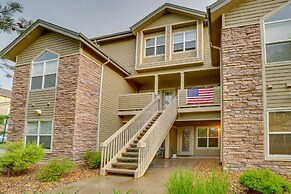 16 Mi to Dia: Townhome w/ Fireplace in Aurora