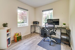 Issaquah Retreat Near Lake Sammamish State Park!