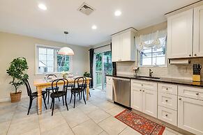 Walk to Shops & Dining: Glen Cove Apt w/ Yard!
