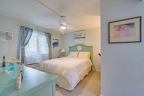 Tropical Hudson Retreat w/ Pool & Tennis Courts!