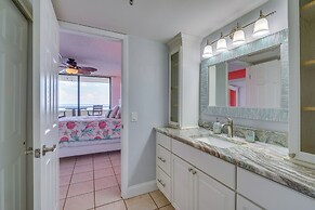 Waterfront Hudson Condo w/ Pool & Beach Access