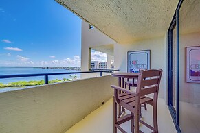 Waterfront Hudson Condo w/ Pool & Beach Access