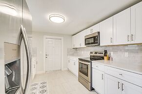 Hudson Vacation Rental w/ Game Room: 3 Mi to Beach