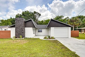 Hudson Vacation Rental w/ Game Room: 3 Mi to Beach