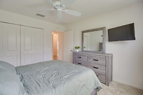 Pool Access: Sleek Home in The Villages w/ Lanai