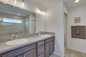 Pool Access: Sleek Home in The Villages w/ Lanai