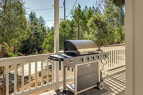 Groveland Vacation Rental w/ Private Deck & Grill!