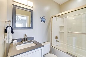 Bayfront Pensacola Beach Condo w/ Pool & Elevator