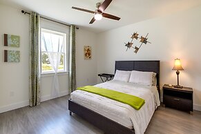 Luxe Gulf Breeze Vacation Rental: Furnished Patio!