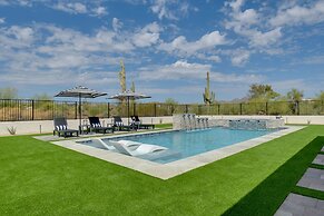 Luxury Fountain Hills Escape w/ Pool, Spa & Casita