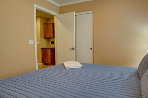 Bright Peoria Home w/ Gas Grill & Fire Pit!