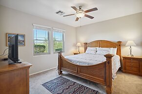 Oro Valley Condo w/ Desert & Mountain Views!