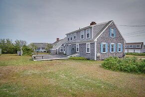 Walk to Beach: Chatham Getaway w/ Sunroom!