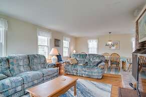 Walk to Beach: Chatham Getaway w/ Sunroom!