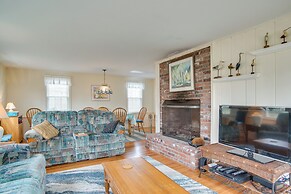 Walk to Beach: Chatham Getaway w/ Sunroom!