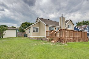 11 Mi to Denver: Pet-friendly Home in Thornton!