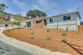 Modern Del Rey Oaks Retreat: 2 Mi to Monterey Bay!
