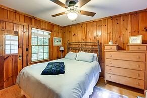 Highlands Vacation Rental - Walk to Mirror Lake!