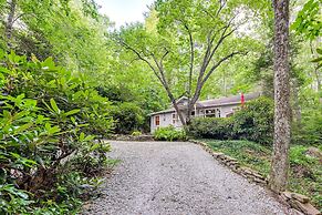 Highlands Vacation Rental - Walk to Mirror Lake!