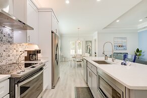 Bright Foley Home w/ Patio - 7 Mi to Wharf & Beach